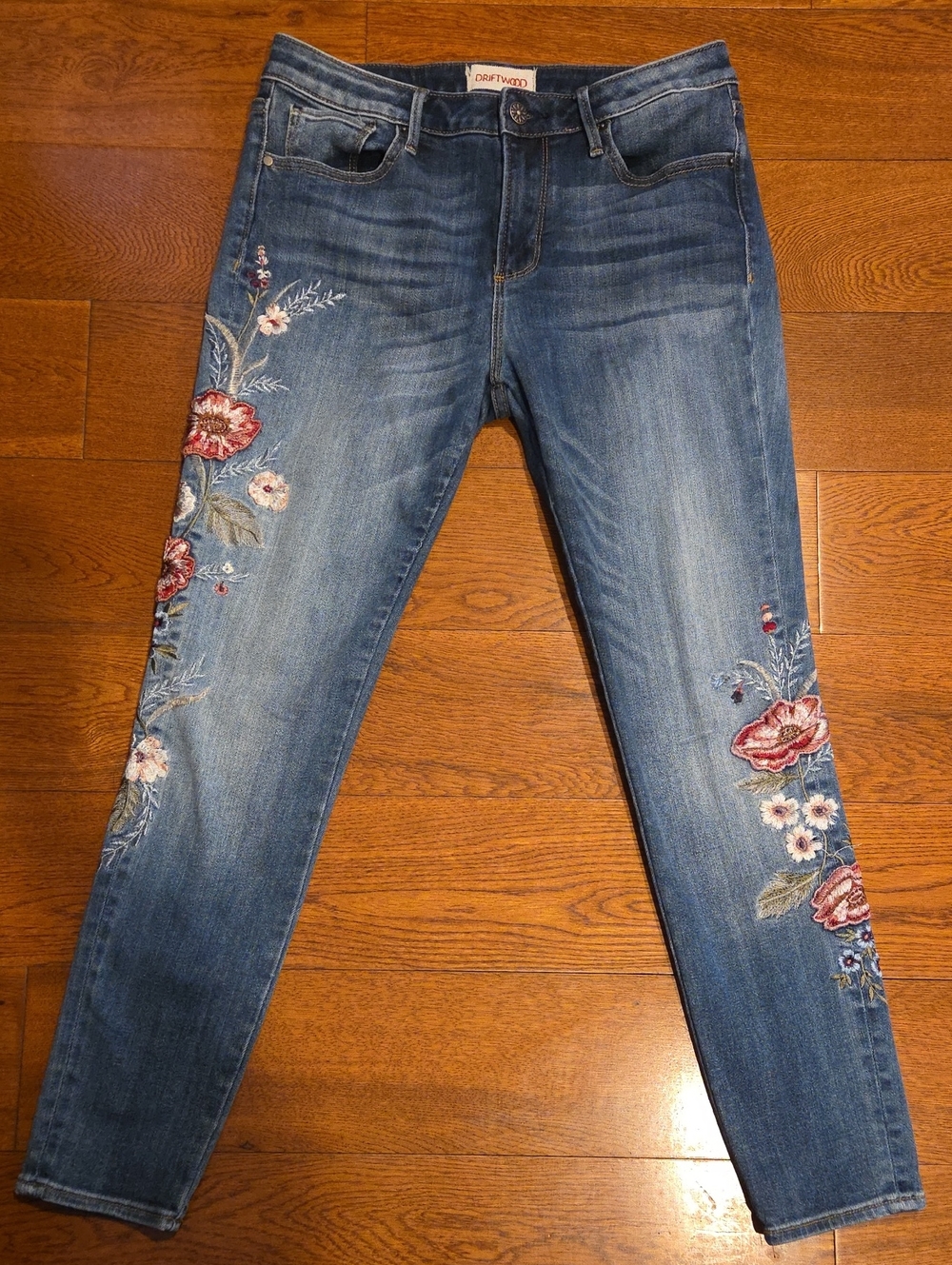 DRIFTWOOD Jackie Floral Embroidered Skinny Jeans 28
